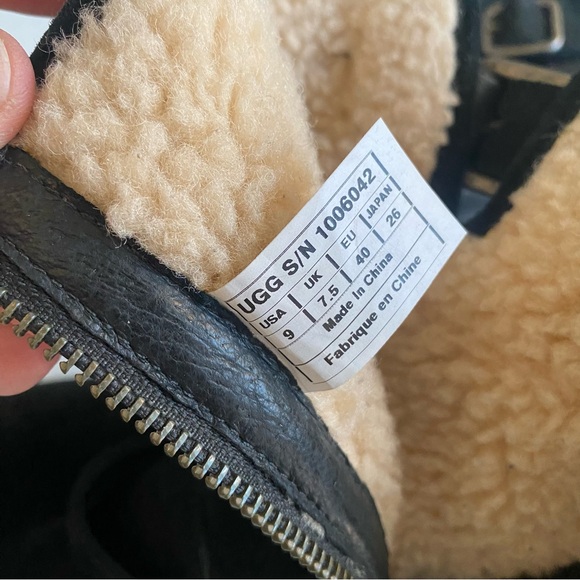 UGG Women’s Chaney Black Suede Water-Resistant Mid Boots - Size 9 NWOT - Picture 7 of 11